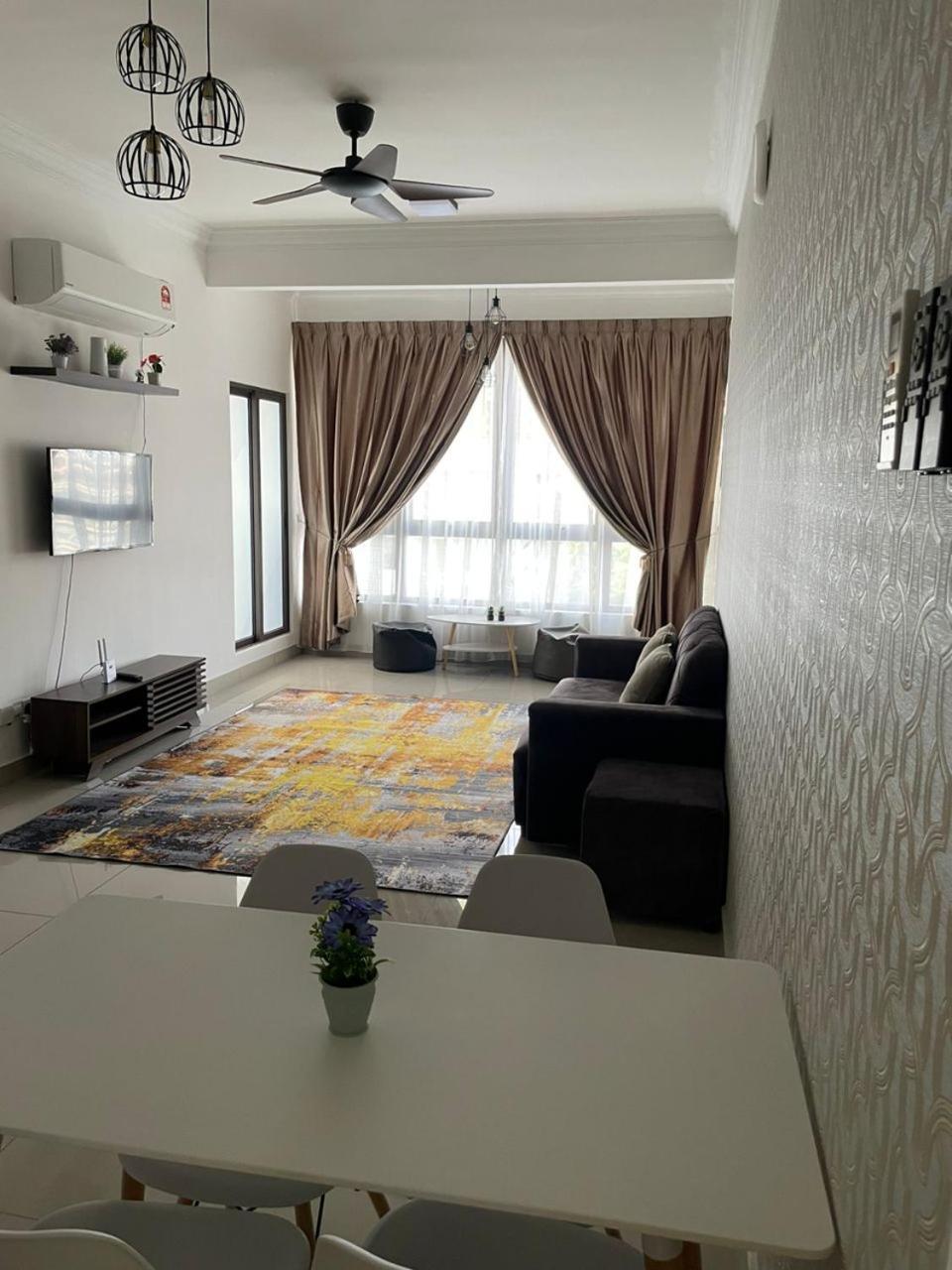 Homestay Shah Rizki@Bali Resident Melaka-Muslim Friedly Exterior photo
