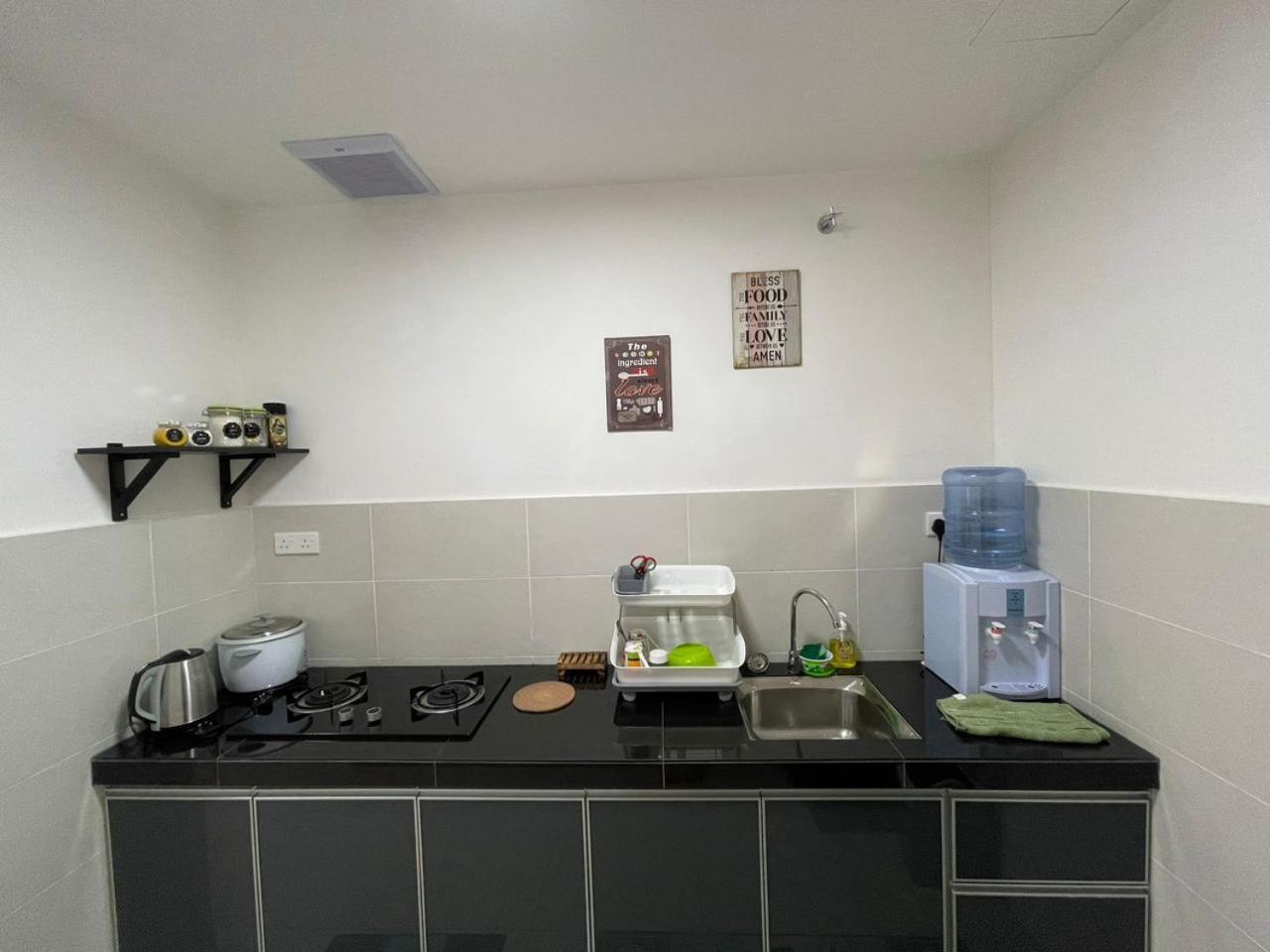 Homestay Shah Rizki@Bali Resident Melaka-Muslim Friedly Exterior photo
